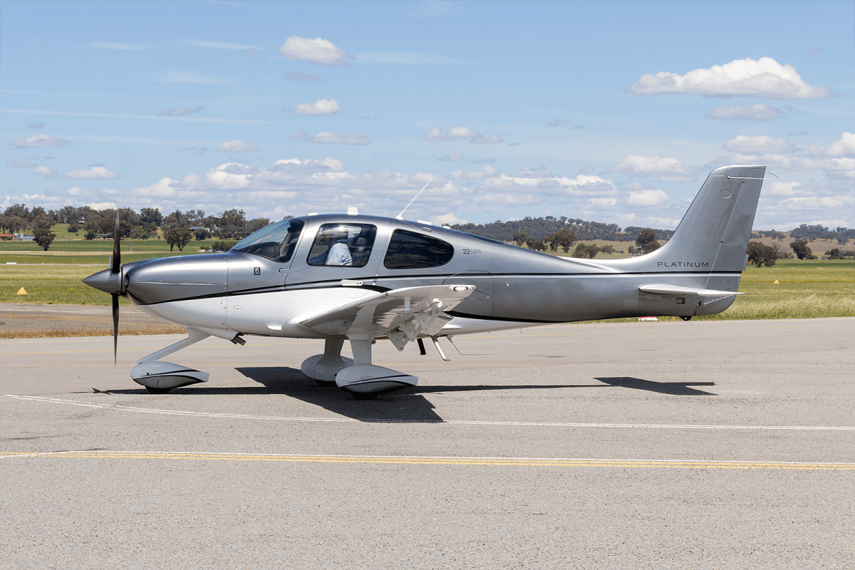 cirrus sr22 g5 gts